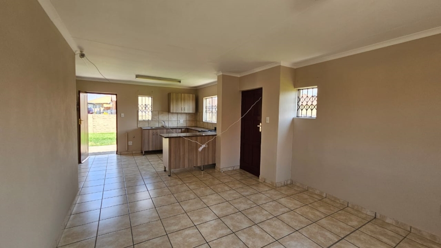 3 Bedroom Property for Sale in Waterkloof Hill Estate North West
